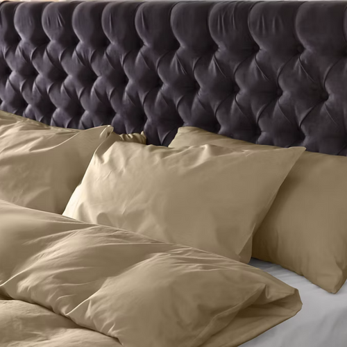 Kamelfarbener Bettbezug